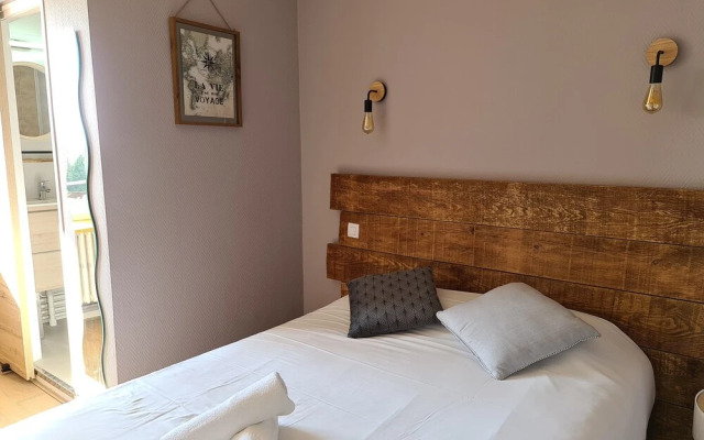 Hotel les vieux Acacias