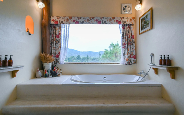 Swiss Valley Hip Resort