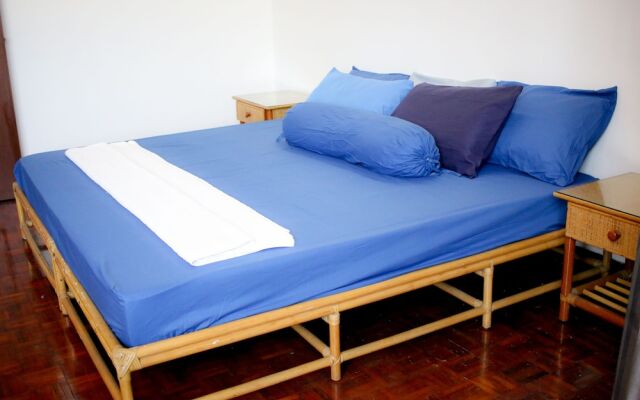 Sixteen Miami Batu Ferringhi