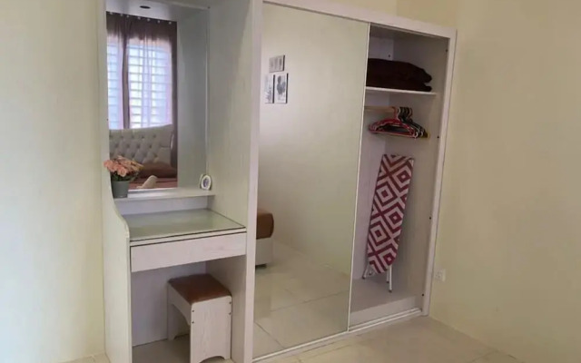OYO 91086 Bayu Service Apartment