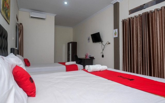 RedDoorz Syariah near RS Hermina Yogyakarta