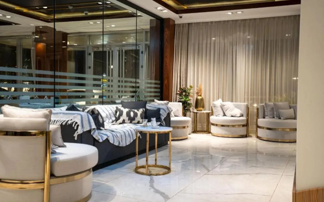 Noor Land Hotel