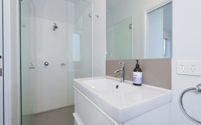 Ocean Views, 41A Ocean Avenue