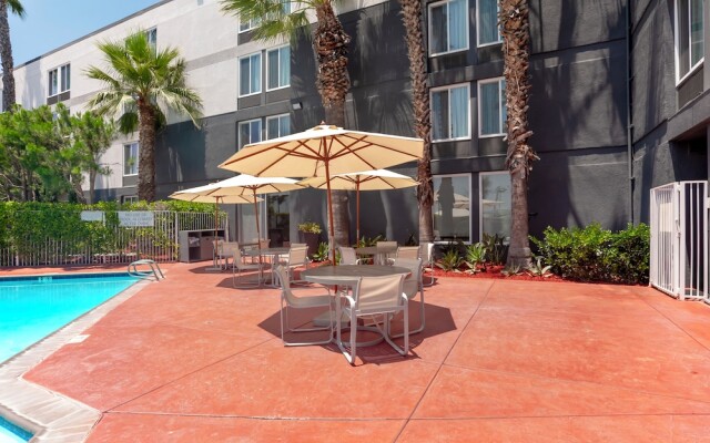 Ramada Inn