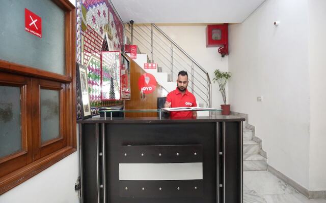 OYO Flagship 2431 Hotel Skylark