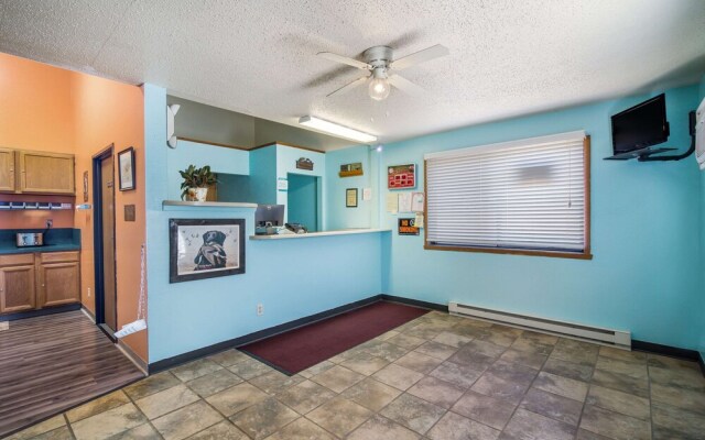 Beaver Creek Inn and Suites