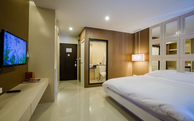 Naka Residence