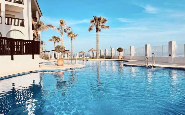 21052 - Heavenly Views From Frontline Penthouse