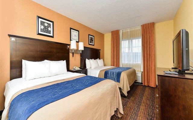 Quality Suites Tinton Falls