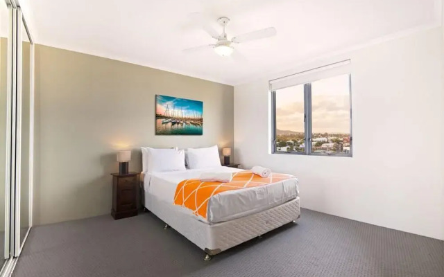Astra Apartments Brisbane CBD