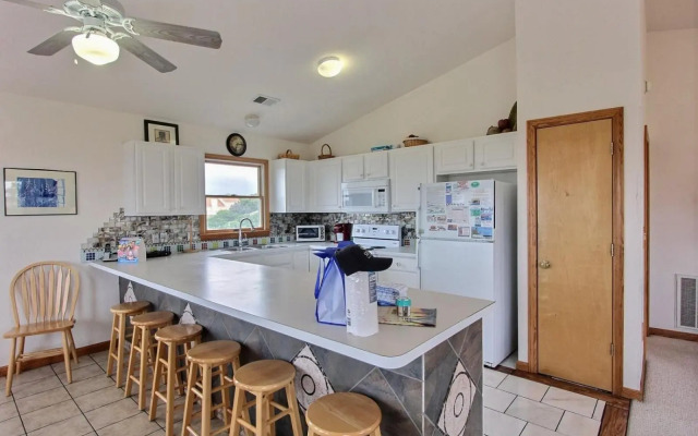 4055 - Seascape First Tee