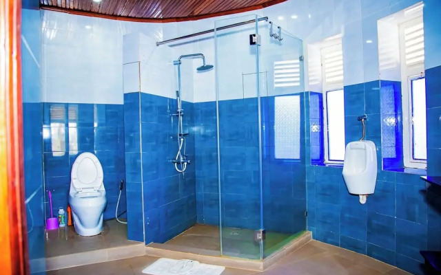 Net Luna Villa Hotel and Tours