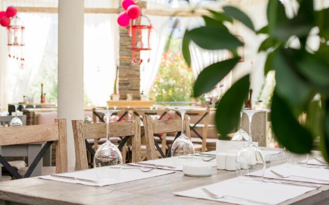 Esteban VIP Residence Club