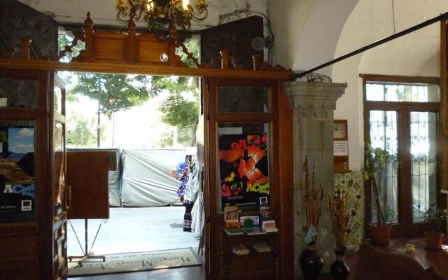Hotel Monte Alban