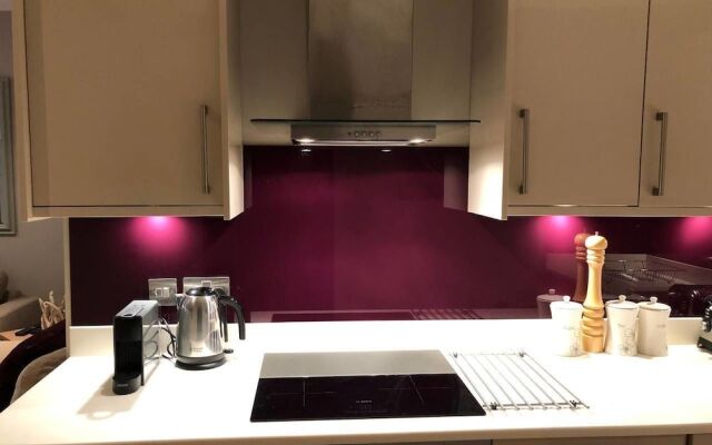 JOIVY Super Central Luxury Edinburgh Apartment