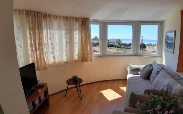 Beach Apartment Sweet Dora