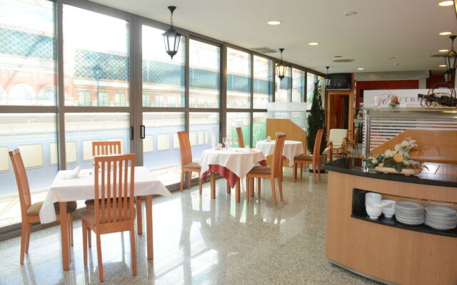 Aparthotel Sercotel Suites Huesca