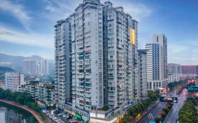 Xiyuan Jinrun Hotel (Duyun Wanda Plaza Nationality Normal University)