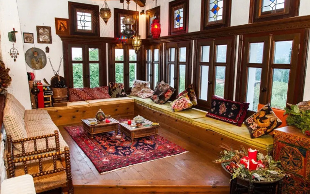 Picturesque Villa in Parnassos