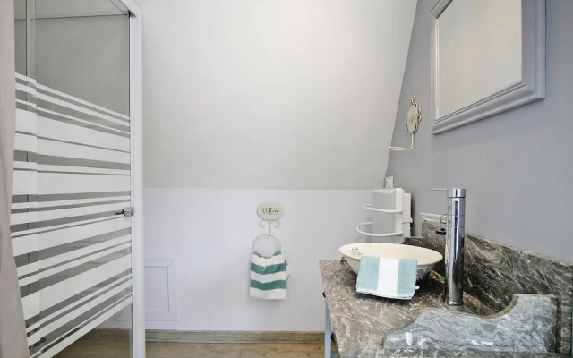 Holiday home on a Norman property,  semi-detached, Bacilly