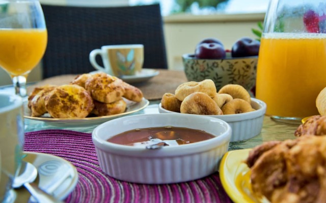 "villa Horizon - Elegance & Privacy With Scenic Views - Extended Pool"