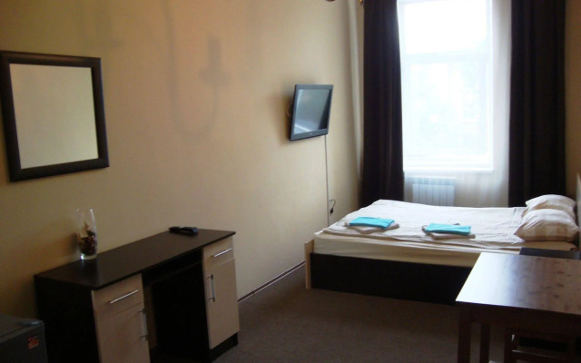 Zizu Hotel