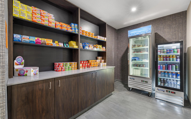 Best Western Plus McPherson