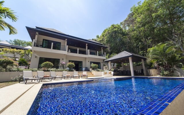 Villa Ploi Attitaya 6 Bed 2 Storey Villa Near Nai Harn Beach