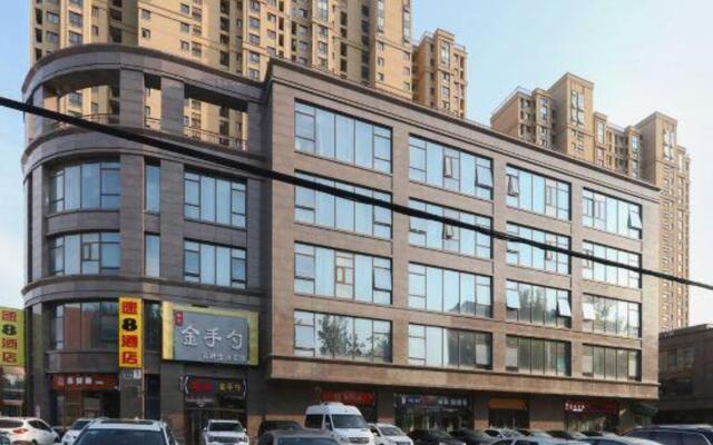 Super 8 Hotel Shungqiao store