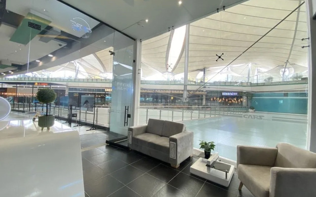 Hotel Hostal Caps Mall