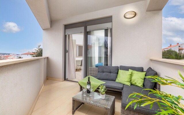 Nice Home in Pjescana Uvala With Wifi and 3 Bedrooms