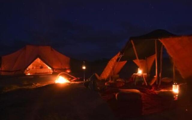 Bivouac Exclusif "Les Hommes Bleu"-Dar Azawad
