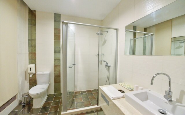 Leader Business Hotel