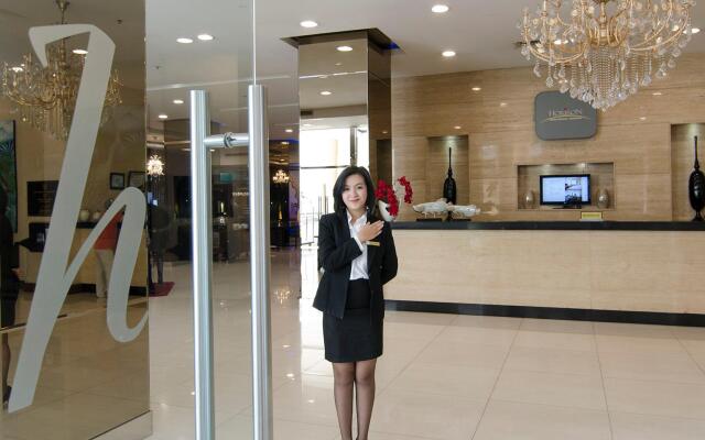 Hotel Horison Grand Serpong
