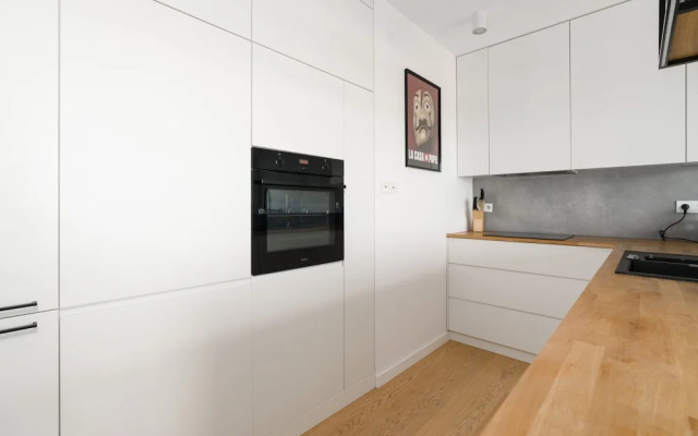 Apartment Dzielnica Cesarska by Renters