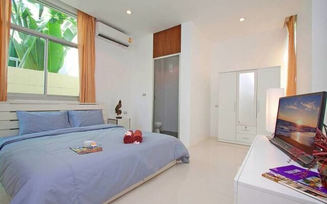 Jomtien Waree 4