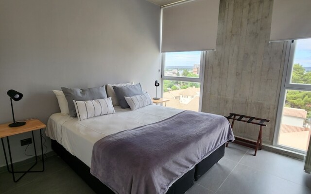 Loi Flats Neuquen, Edificio Talero