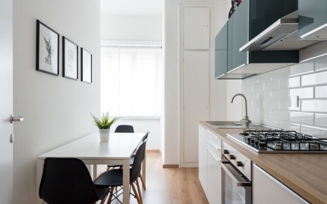 Modern Trendy Flat Well Connected W/vatican