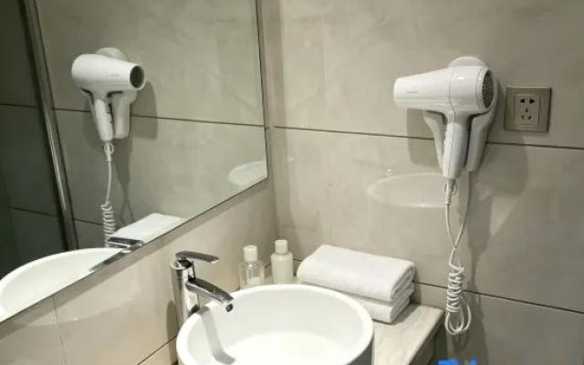 Linyuan Hotel – Bathroom – Jinhua