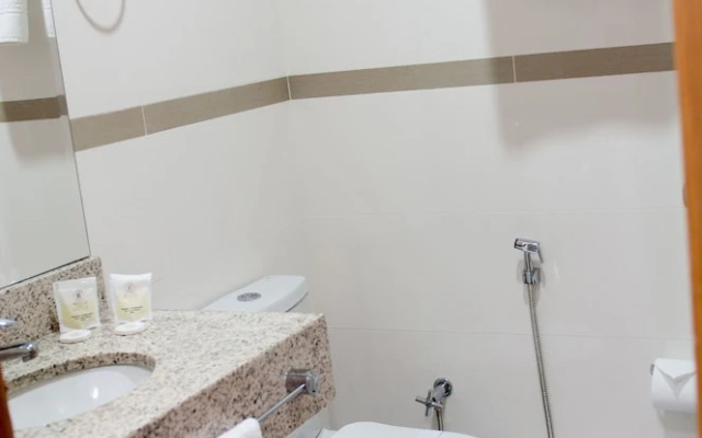 Roari Hotel