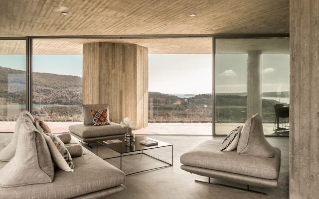 Unique Villa Ori Sleeps8, Private Pool, Gialova