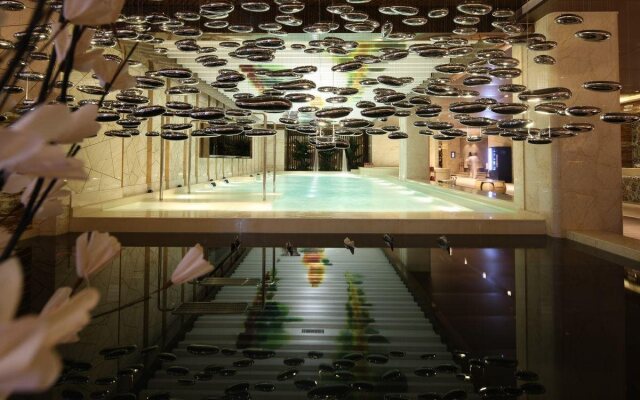 Top Elites City Resort Spa Hotel