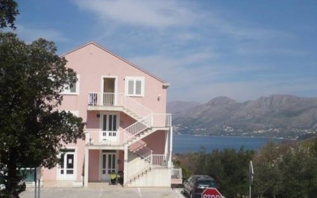 Villa Nick
