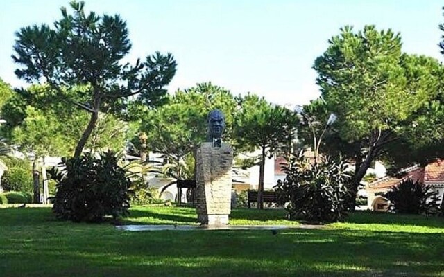 Apartment With one Bedroom in Juan les Pins, With Wonderful City View