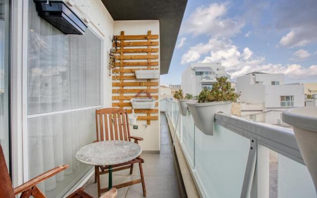 NGH12 - Lovely, spacious 2 bedroom apartment.