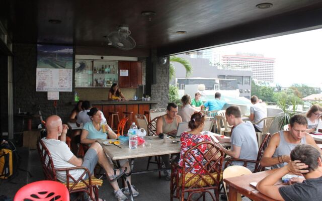 Stay Malate Hostel