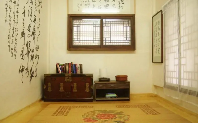 Ogamul Hanok Guesthouse
