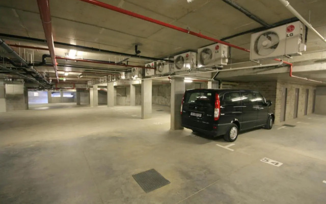 The Crystal Luxury Serviced Apartments