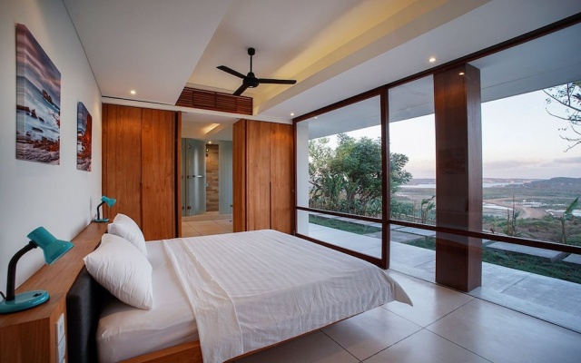 Villa Bliss – Guest Rooms – Kuta