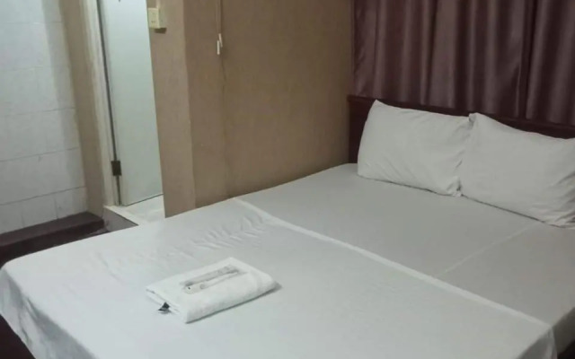 White River 1 Hostel